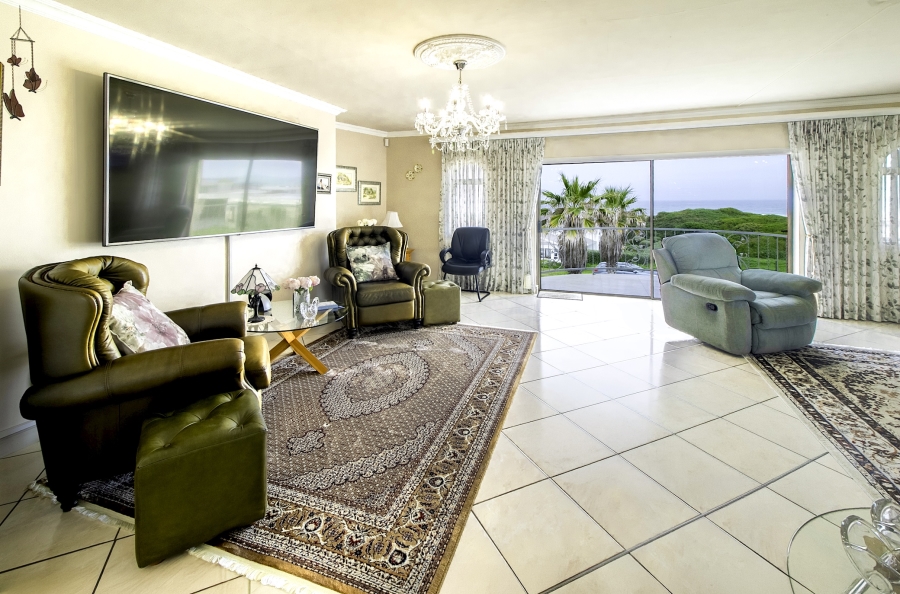 3 Bedroom Property for Sale in Myoli Beach Western Cape